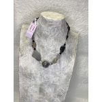 Collana cordone e pietre