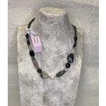 Collana cordone e pietre