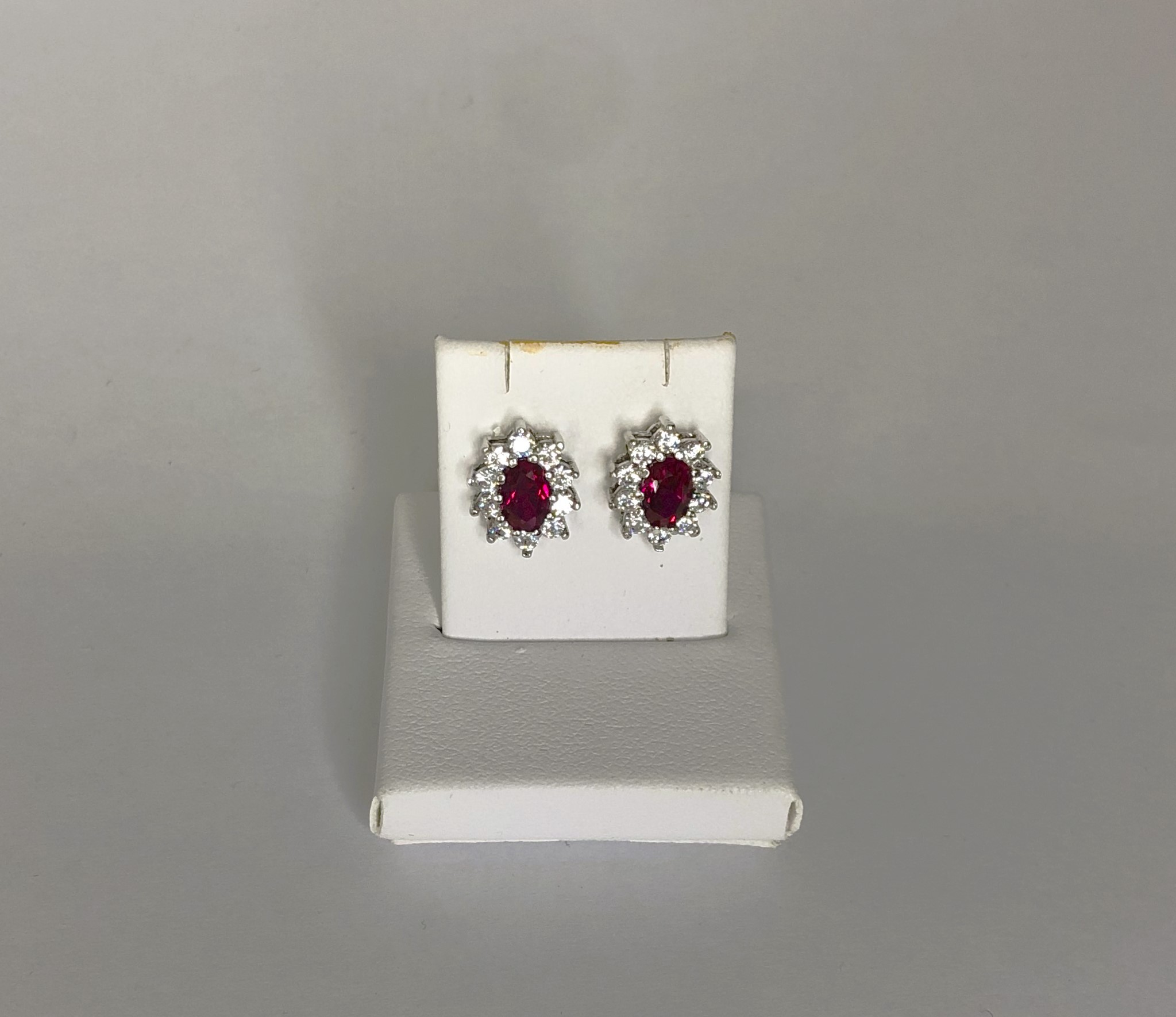 IMG_3576 ORECCHINI KATE ORO BIANCO RUBINO - immagine 1